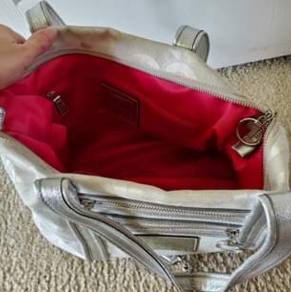 Large Coach bag - Picture 2 of 5